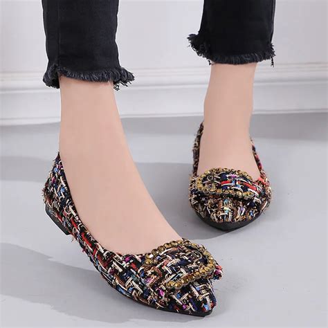 Designer Flat Shoes for Women 